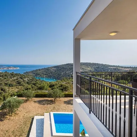 Luxury Dvornice Vikendica *